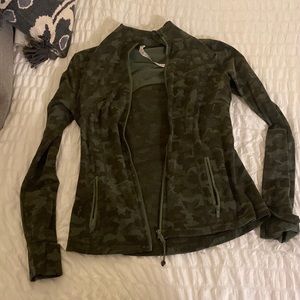 Camo lululemon jacket size 10.